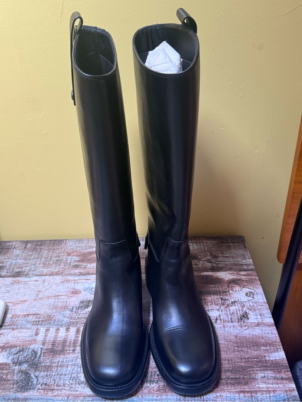 Burberry  Woman’s Calf Leather Black Riding Boot